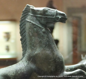 Musée archéologique - Florence. Cheval en bronze.  IIIe - Ier siècle avant notre ère.
